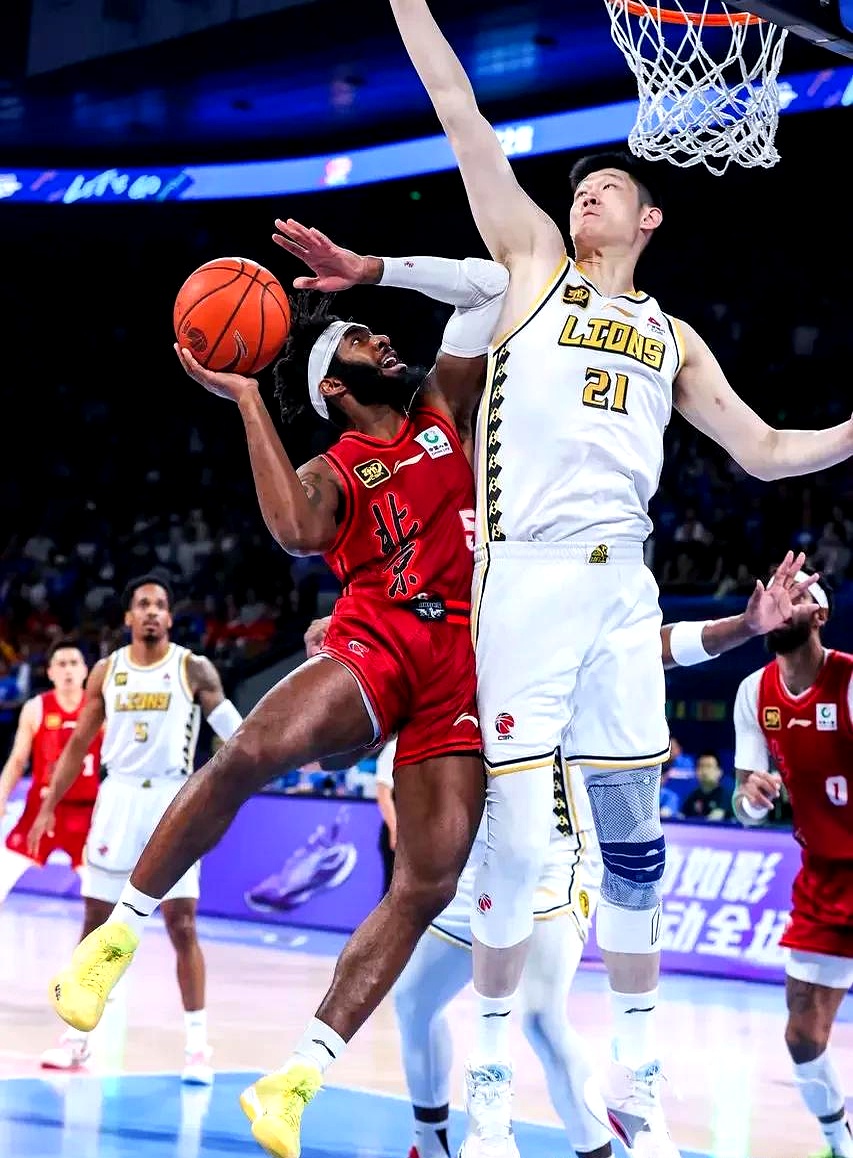 开元官方网站-今夜NBA季后赛焦点战，广厦男篮迎来里程碑，管理层满意，训练强度明显提升的简单介绍