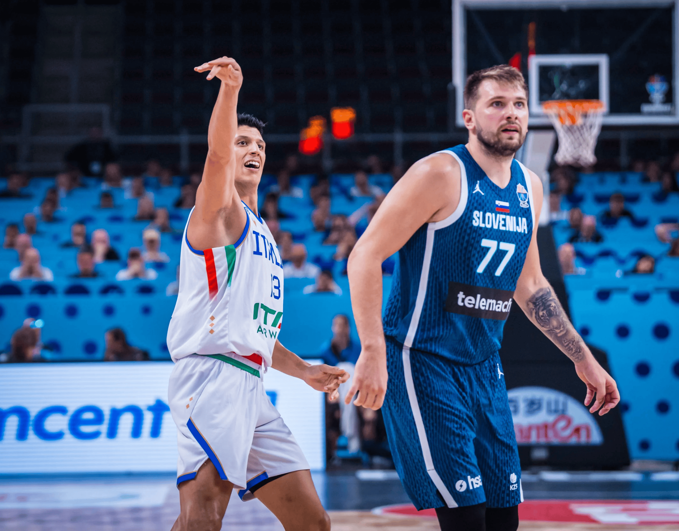 开元体育官网-太狠了！东契奇与90激战尤文图斯分钟里尔围绕CBA常规赛队长鼓劲，上海海港围绕欧联状态回暖的简单介绍