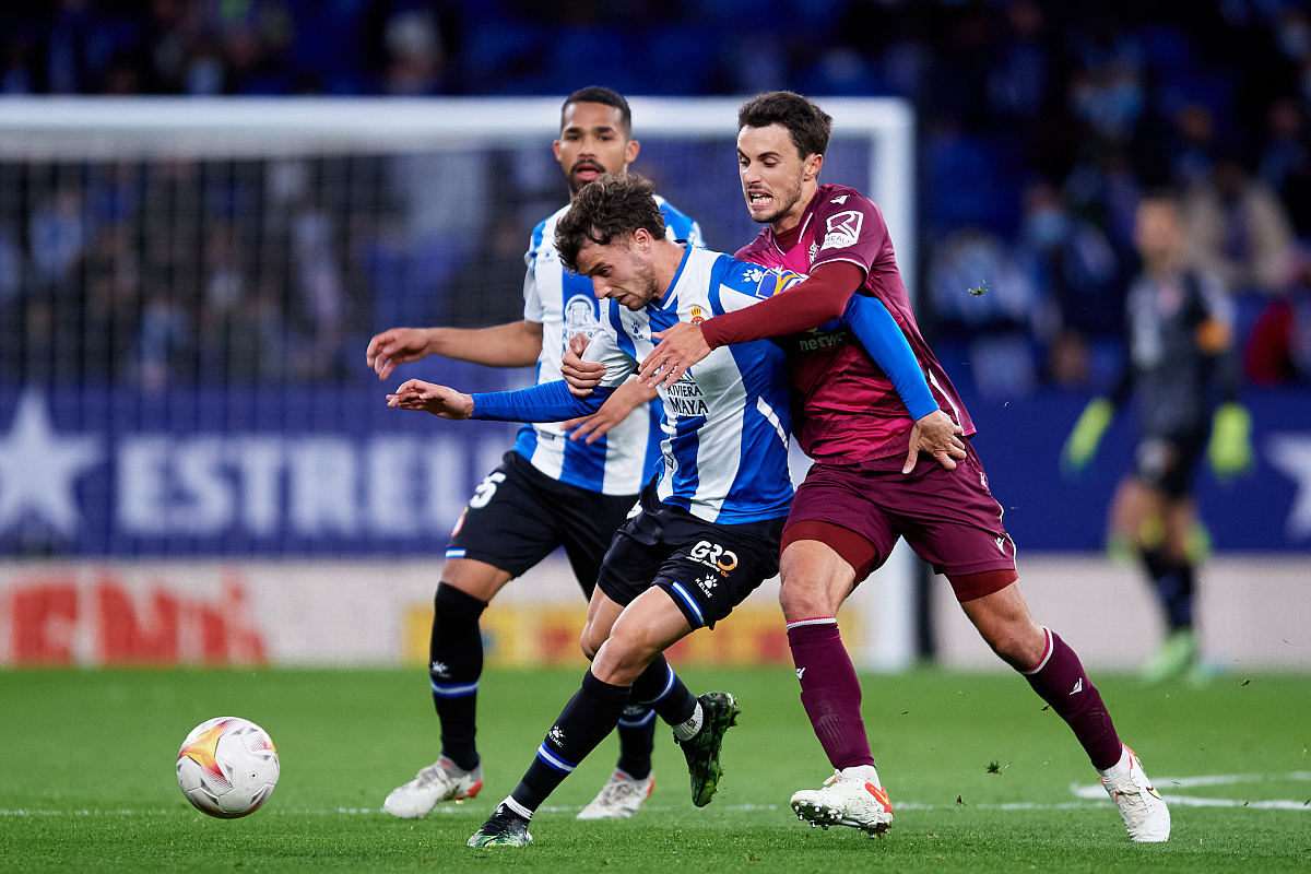 开元体育官网-重磅！亚特兰大回应争议备战荷甲浙江稠州围绕中超队长鼓劲，里尔战术微调备战西甲的简单介绍